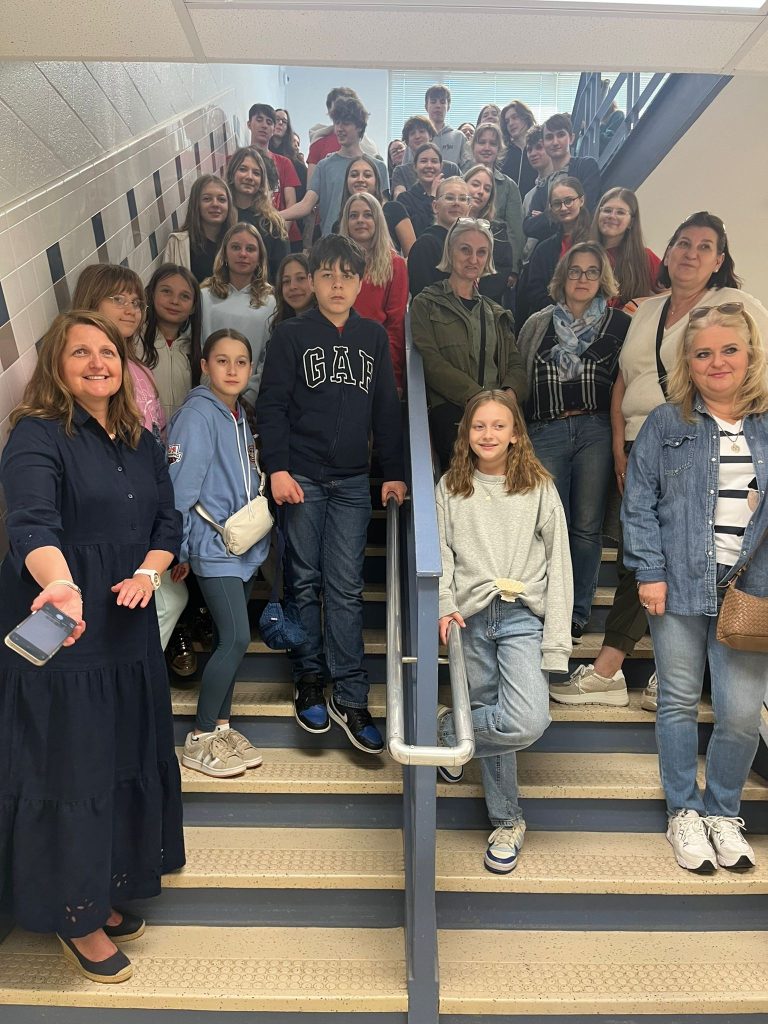 W odwiedzinach w Szkole Polskiej przy Ambasadzie RP w Waszyngtonie