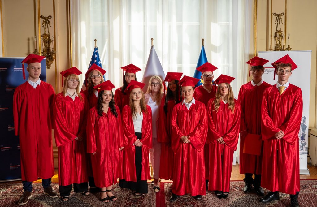 Żegnamy uczniów klasy IV LO